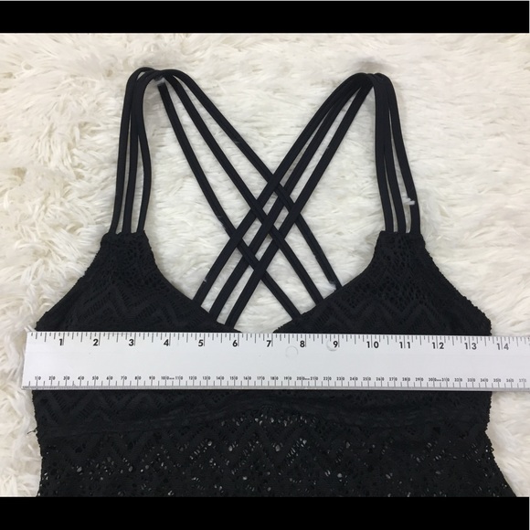 Bongo black crochet tankini top size medium - Picture 3 of 6